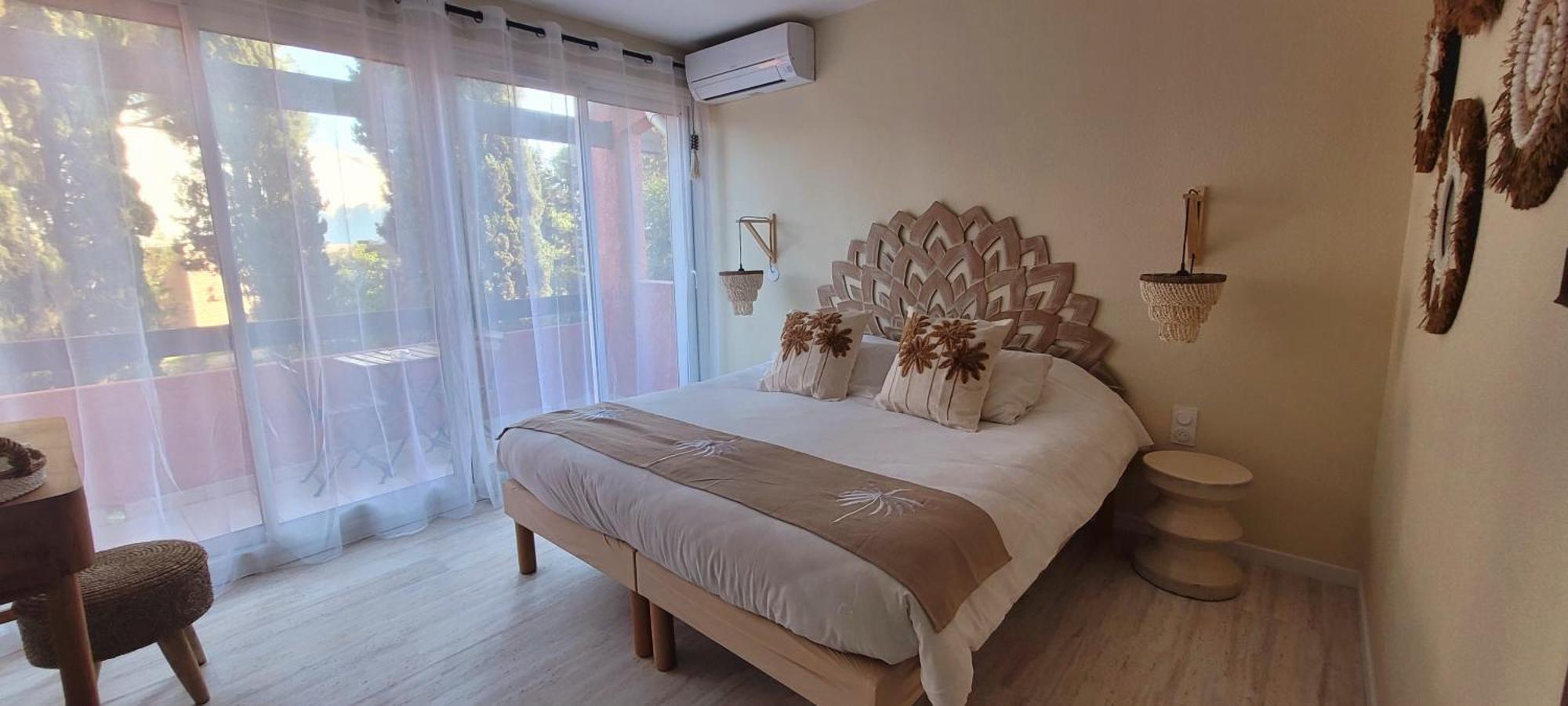 Hotel Tennis International แอกด์ ภายนอก รูปภาพ