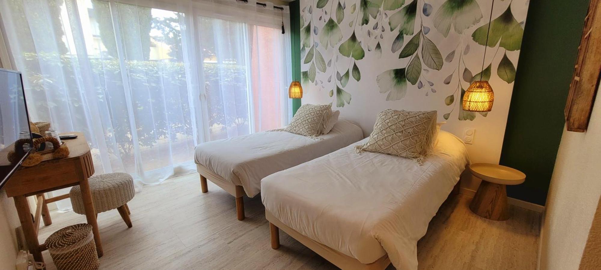 Hotel Tennis International แอกด์ ภายนอก รูปภาพ